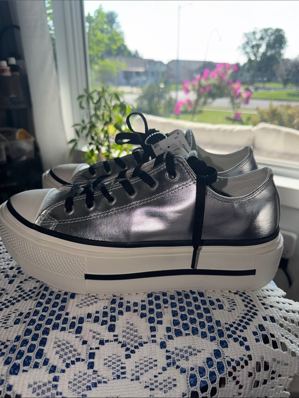 Converse Chuck Taylor All Star Lift Platform Sneakers Metallic Silver Low Top - Picture 3 of 12